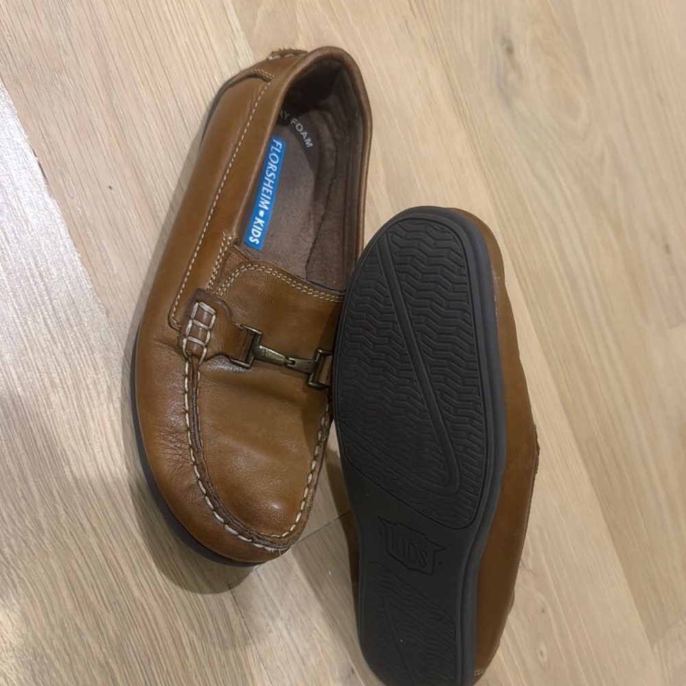 Florsheim Brown Kids Dress Shoes like new